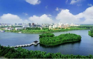 广东生态环境厅 预计未来三年全省环境产业市场将达一万亿，生态环境材料驶入发展快车道